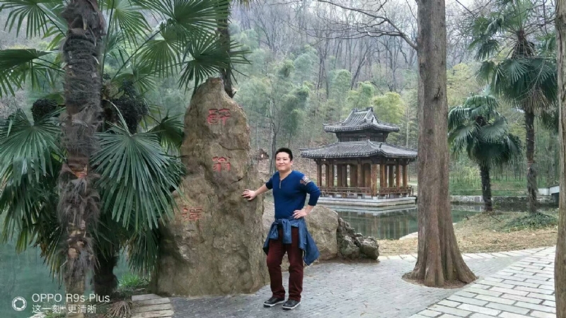 烦事用点心的第一张照片--安徽残疾人相亲网
