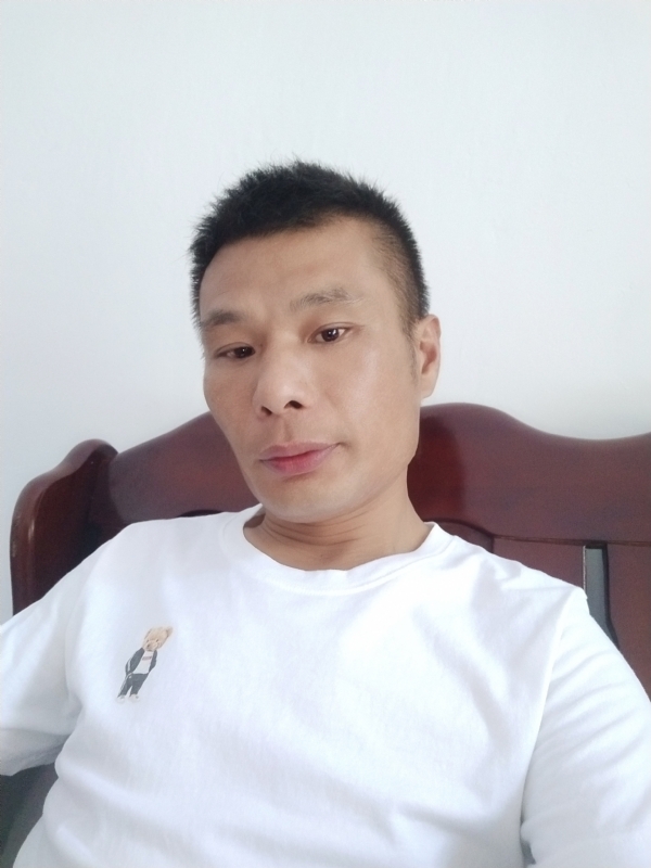 年少轻狂的第一张照片--安徽残疾人相亲网