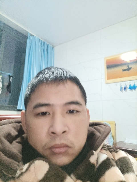 寂寞的第二张照片--安徽残疾人相亲网