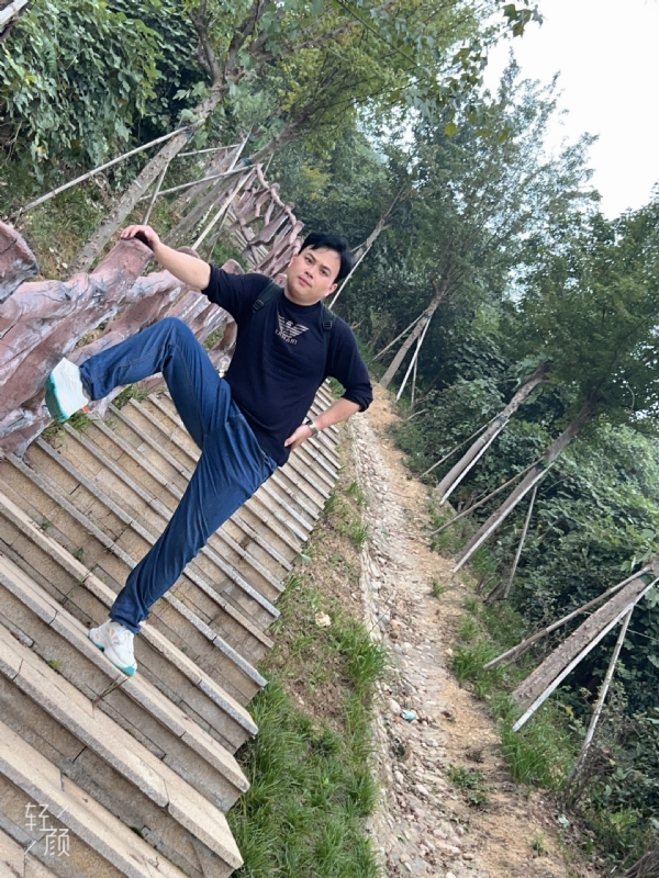 择一人白头偕老的第二张照片--安徽残疾人相亲网